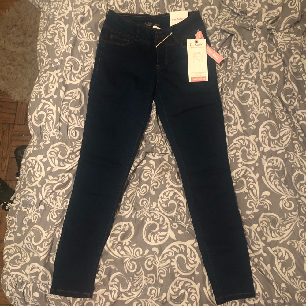 Booty Lifting Jeans - Lot of 2